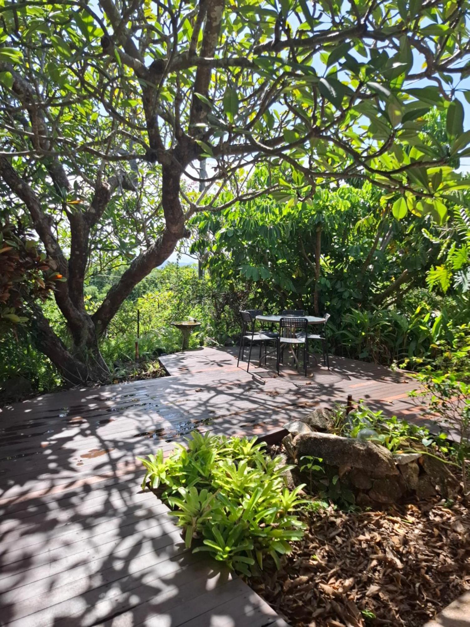 J & Ella'S Holiday House - 1 Bedroom, 1 Bathroom Home Cooktown Dış mekan fotoğraf